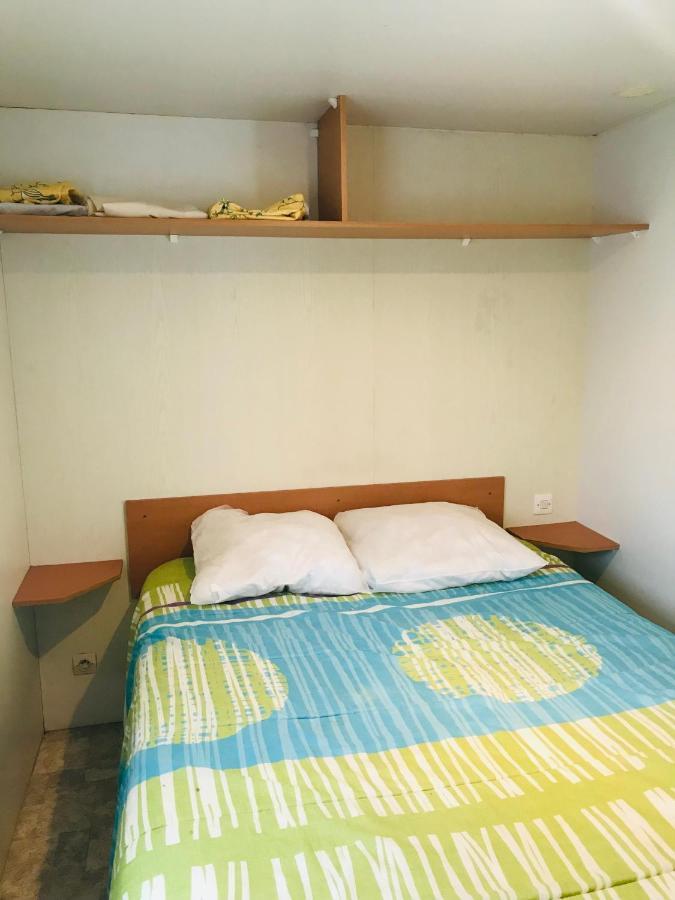 Mobil'Home Dans Camping Bec-de-Mortagne Экстерьер фото